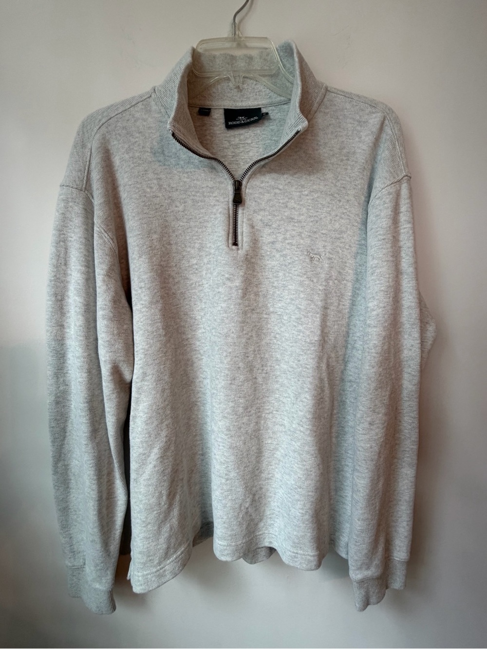 Rodd & Gunn Quarter-Zip Pullover Oatmeal Men's Sz M Embroidered Logo 100% cotton